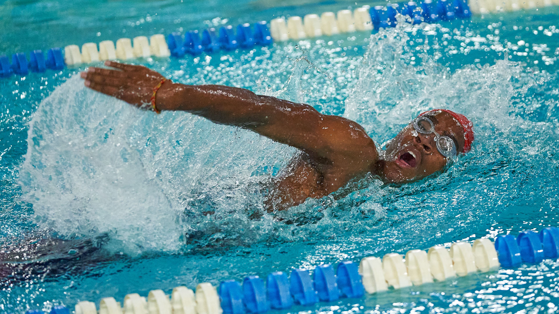 191212 FHS SWIM 23.jpg